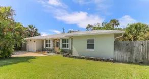 Ocean Breeze Cottage - Image 3
