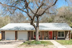Family & Pet Friendly Retreat • No Fees, No Chores - Image 2