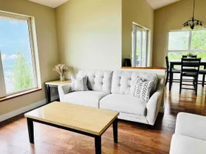 Best views in all of Sicamous! - Image 5
