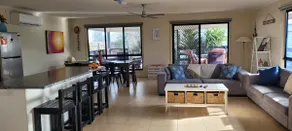 Pet friendly, 3bd, walk to golf & beach - Image 4