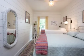 Cozy riverfront cottage on the South Holston River - Image 4