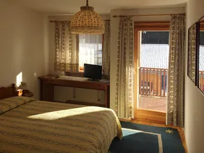Cozy, a stone's throw from the slopes - Image 5