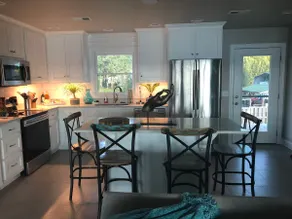 Lake house - Image 4