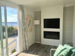 On the Beach Cottage in Fairhaven - Image 2