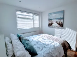 Sunny and cosy entire detached bungalow - Image 4