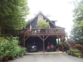 Mary King Mountain Log Cabin Apartment w/ Hot Tub - Image 3
