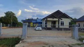 SYAhomestay (private pool) 2km beach,5km to jetty - Image 2