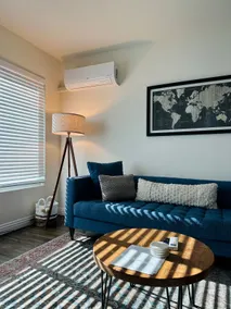 Central Apt W Garage & Laundry/near beaches & LAX - Image 2