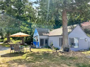 Guemes Is Seaside-easy access to San Juan Islands - Image 2