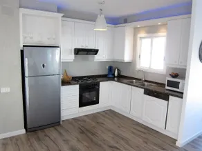 Gorgeous central triplex with rooftop and garden - Image 4
