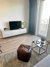 Apartment with air conditioning near BTS airport - Image 5