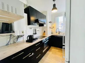 Large 2-room ground floor in the center - Shuttle* & Sauna* - Image 3