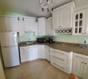 Villa Clara, beautiful 1 mile from the Stadium - Image 4