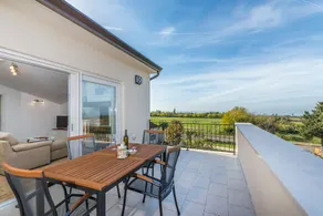 Grijani bosses - Apartman Lux Villa Ren - Image 3
