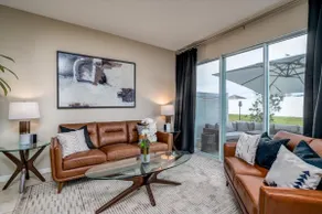 Luxury - Modern - Spacious Home Away From Home - Image 4