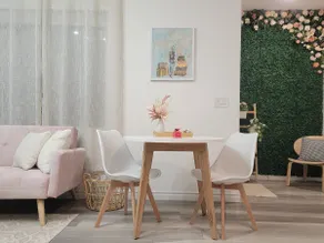 Beautiful 1-Bedroom Guesthouse, Private Entrance - Image 2