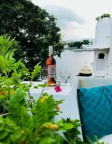 Rosie's Retreat Udaipur Lake Facing Apartment - Image 2