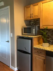 Clermont Guest Suite - Image 2