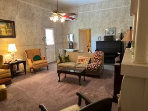 Experience Historical Charm at ‘The White House’ - Image 4