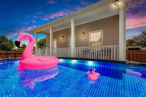 Plus New Jaccuzi Pool Oasis Bike Grill-N-Chill - Image 2
