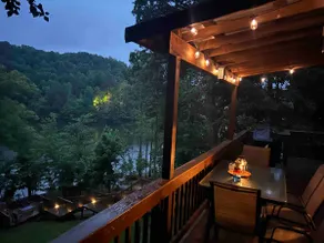 Lake House Retreat on Wood Creek Lake - Image 3