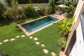 Beautiful air-conditioned house and heated pool - Image 3