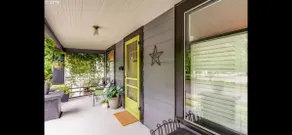 Bungalow On 7th *No Cleaning Fee* - Image 2