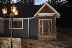 Maggie's Lake House - Image 4
