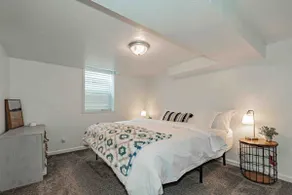Modern Basement Bungalow - Image 2