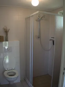 Small cute holliday home - Image 5