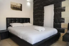 Domus Tiberias (3) - Studio apartment in a complex with a heated pool - Image 3