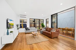 Sawtell Suites Five-luxury stay on first ave - Image 5