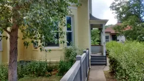 Spacious Victorian Townhouse - Image 5