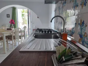 Petite Maison Aragonese - private garden - center - Image 4