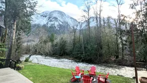 Snoqualmie River Retreat - Image 2