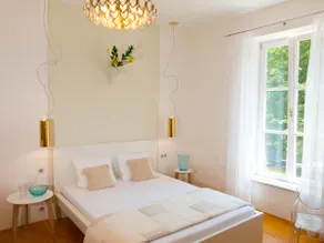 Design Apartments in Park - Image 3