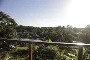 2BR Cottage Private AC w/ WIFI, Pets, Deck, Jetty - Image 4