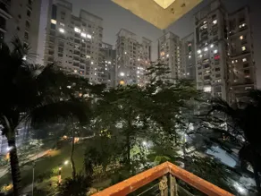 Lovely 2 bedroom with attached washroom and kitchen - Image 5