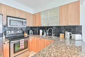 Boho HighRise, Heart of City 2Bed2Bath w Pool/Gym - Image 2