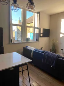Sails Loft-Airy 2 Large Bedrooms, Amble centre - Image 4