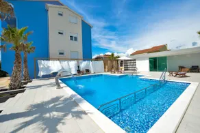 Apartment Picasso with 2 swimming pools - Image 4