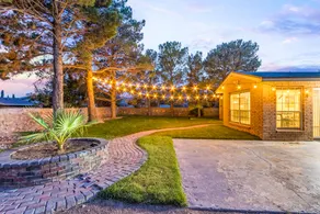 Relax in this clean Desert Pines 3 Bedroom home - Image 4