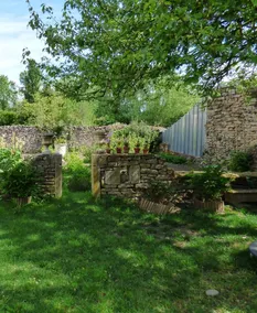Chamilly, quiet house - Image 2