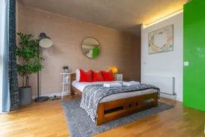 1 Bed Ancoats Canalside Flat City Centre - Image 5