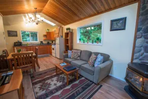 Cedar Shack Cabin ved stranden med privat Hot Tub, 3 min gang til stranden - Image 3
