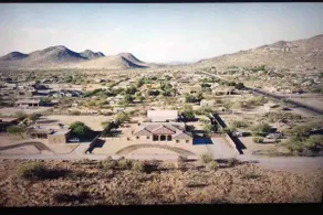Pool House on the Ranch - Image 4