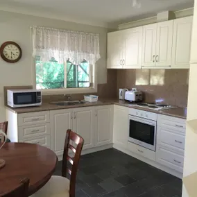 Hazelwood North Lauriana Park Cottage - Image 5