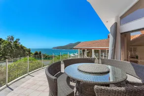 Forster- Beachfront Views & Pool -Jewel of the Sea - Image 5