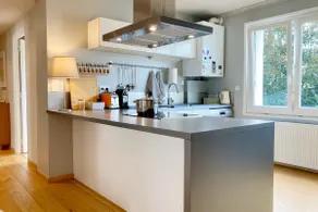 Cozy bedroom in the heart of Rennes - Image 3