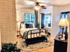 Luxurious Milton Apartment & Separate Guest Suite - Image 4